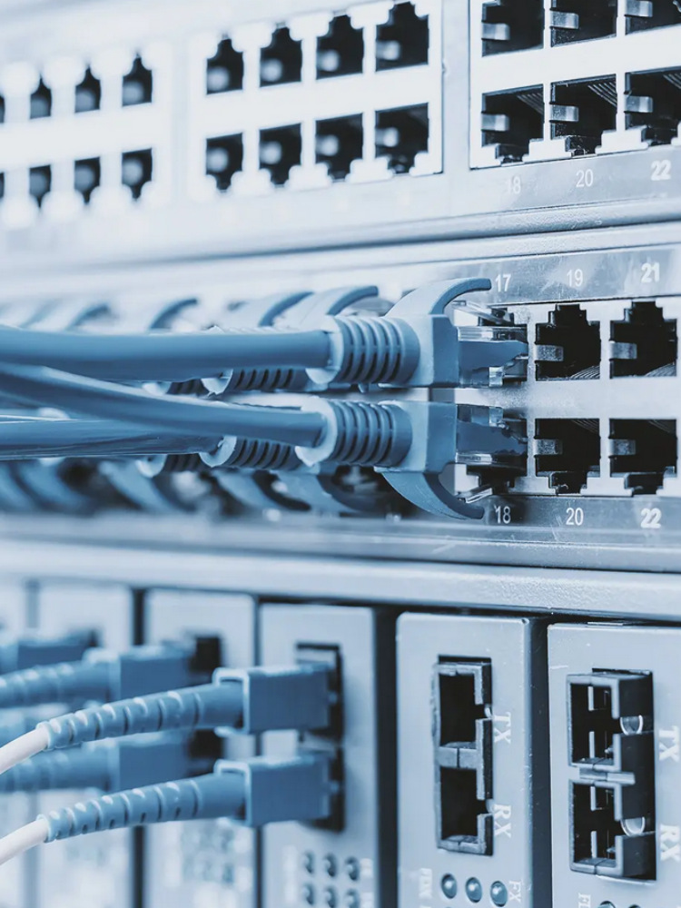 Internet Server verkabelt